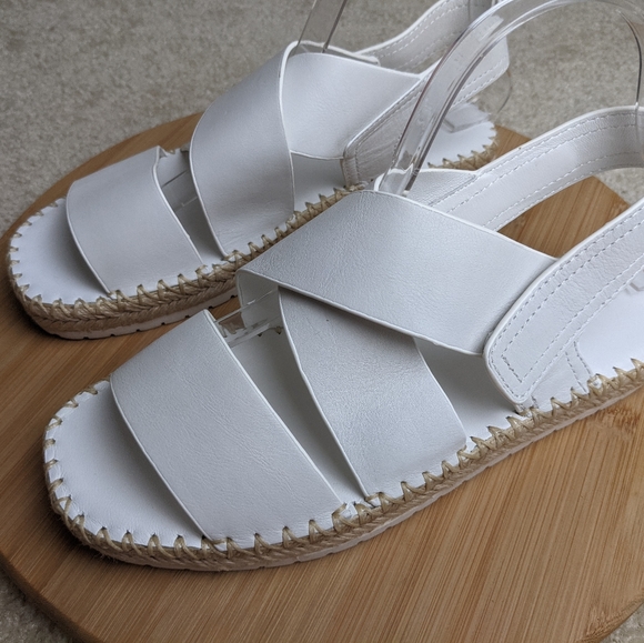 VINCE Tenison Espadrille Sandal White Leather Flat Low Platform Jute - Picture 10 of 16
